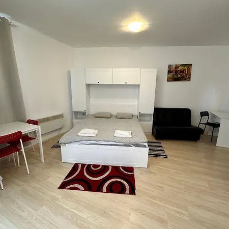 Luxury In St. John Park Apartamento