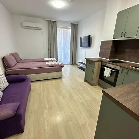 Luxury In St. John Park Apartment Bansko