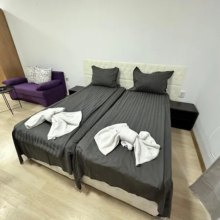 Luxury In St. John Park * בנסקו