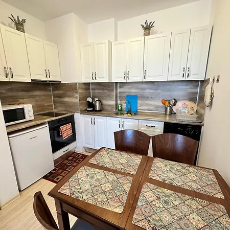 Luxury In St. John Park Апартаменты Банско