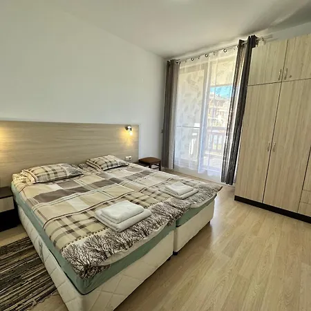 Апартаменты Luxury In St. John Park Банско
