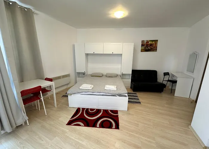 Luxury In St. John Park Appartement